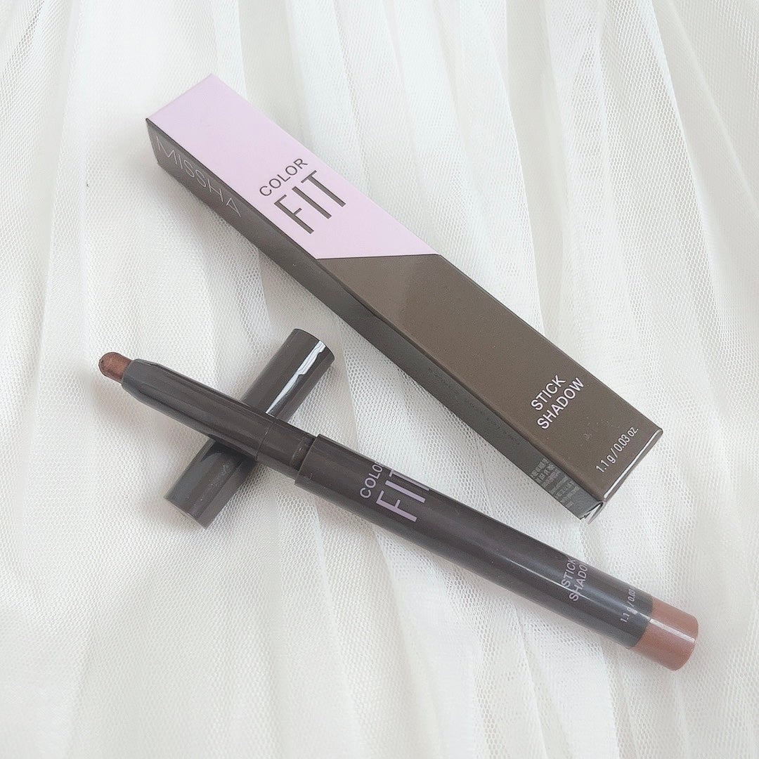 カラーフィットスティックシャドウ/MISSHA/スティックアイシャドウを使ったクチコミ(3枚目)