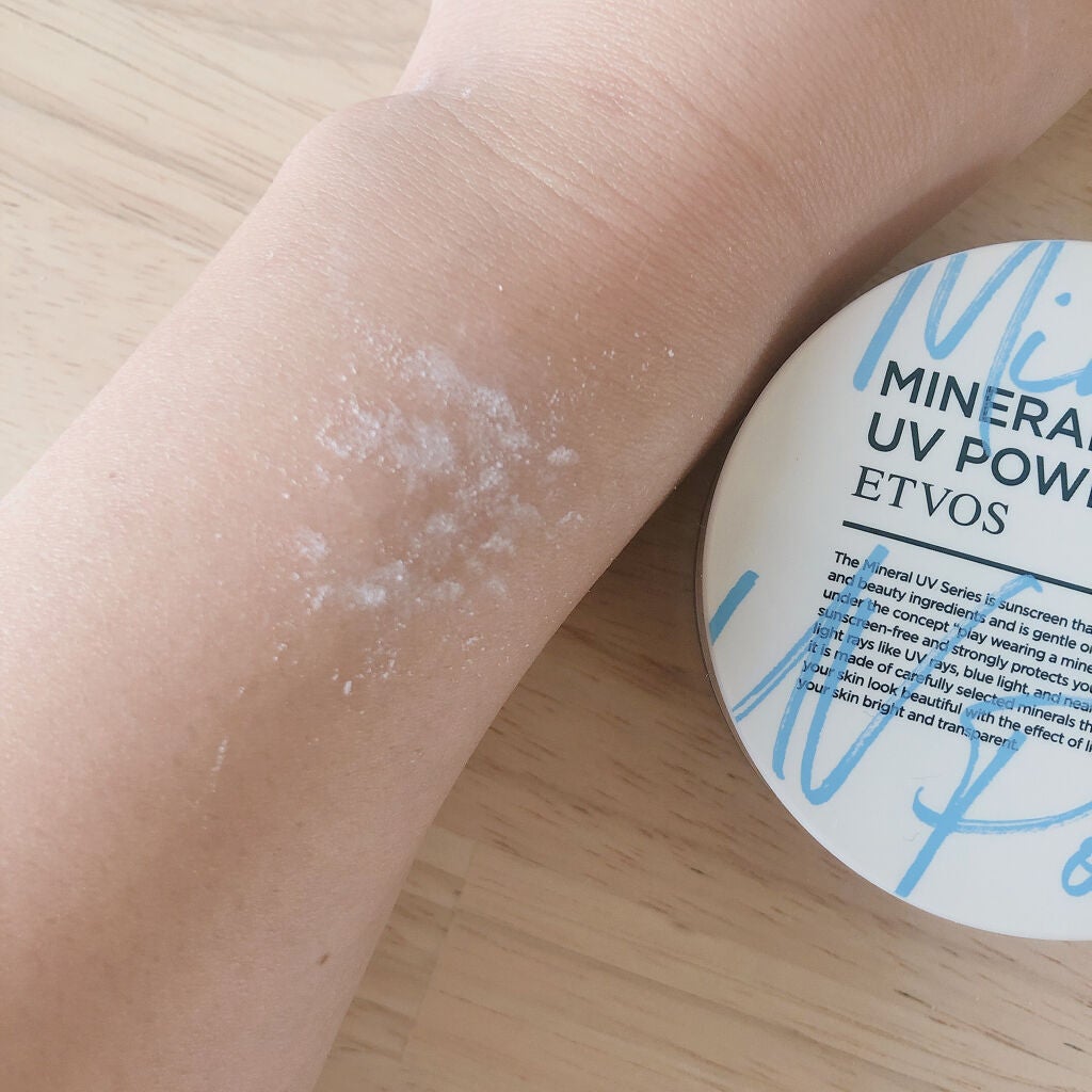 ミネラルUVパウダー/エトヴォス/ルースパウダーを使ったクチコミ(4枚目)