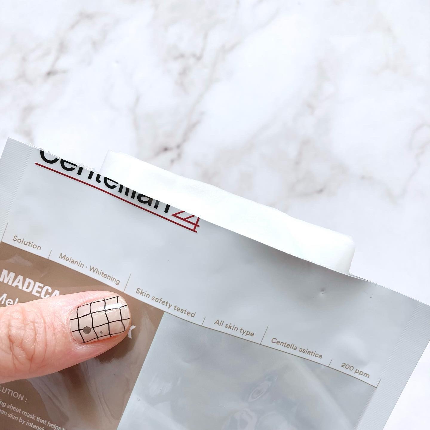 マデカラボマスク メラブライトニング/センテリアン24/シートマスク・パックを使ったクチコミ（2枚目）