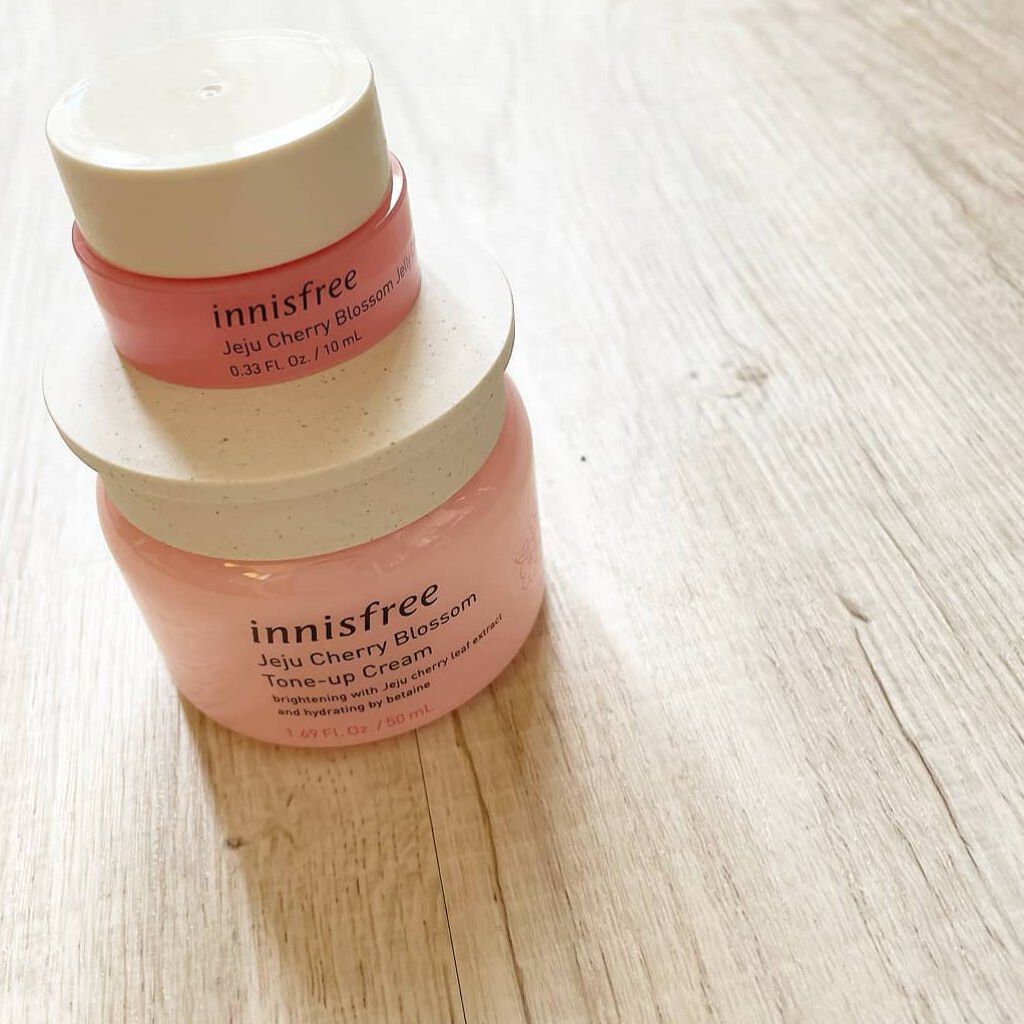 チェジュ チェリーブロッサム トーンアップクリーム/innisfree/化粧下地を使ったクチコミ（1枚目）