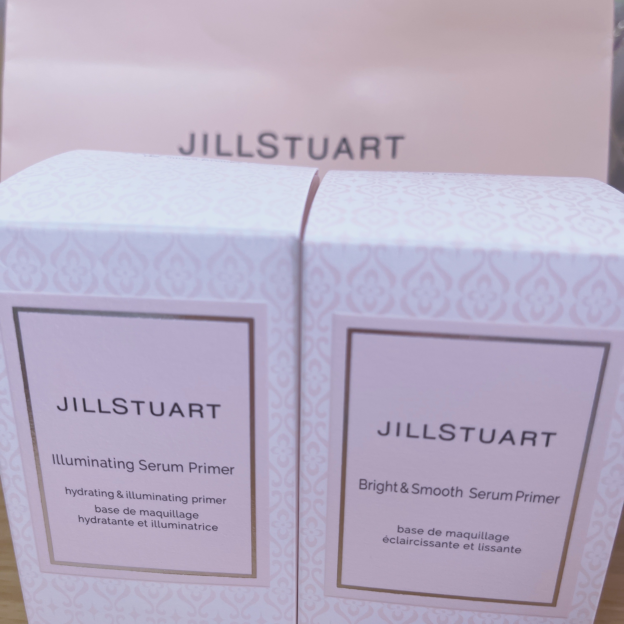 ジルスチュアート　イルミネイティング セラムプライマー/JILL STUART/化粧下地を使ったクチコミ（2枚目）