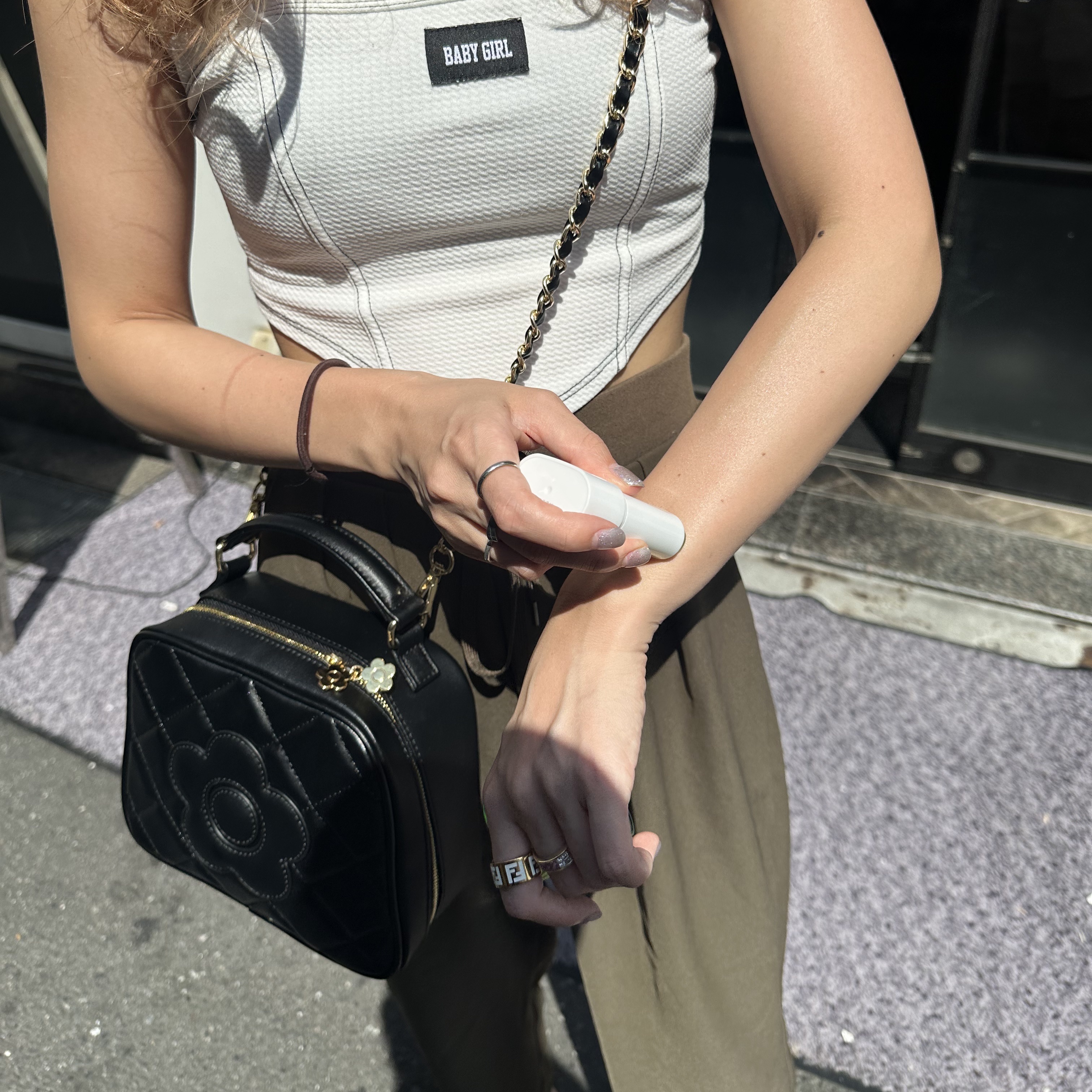 アピュー ジューシーパン UVスティック GR01 マスカットバー/A’pieu/日焼け止め・UVケアを使ったクチコミ（3枚目）