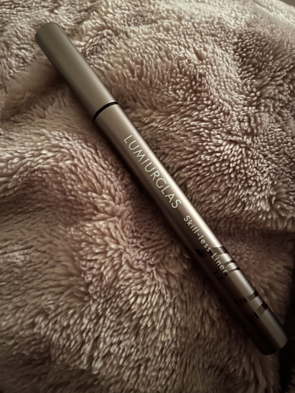 スキルレスライナー/LUMIURGLAS/リキッドアイライナーを使ったクチコミ（2枚目）