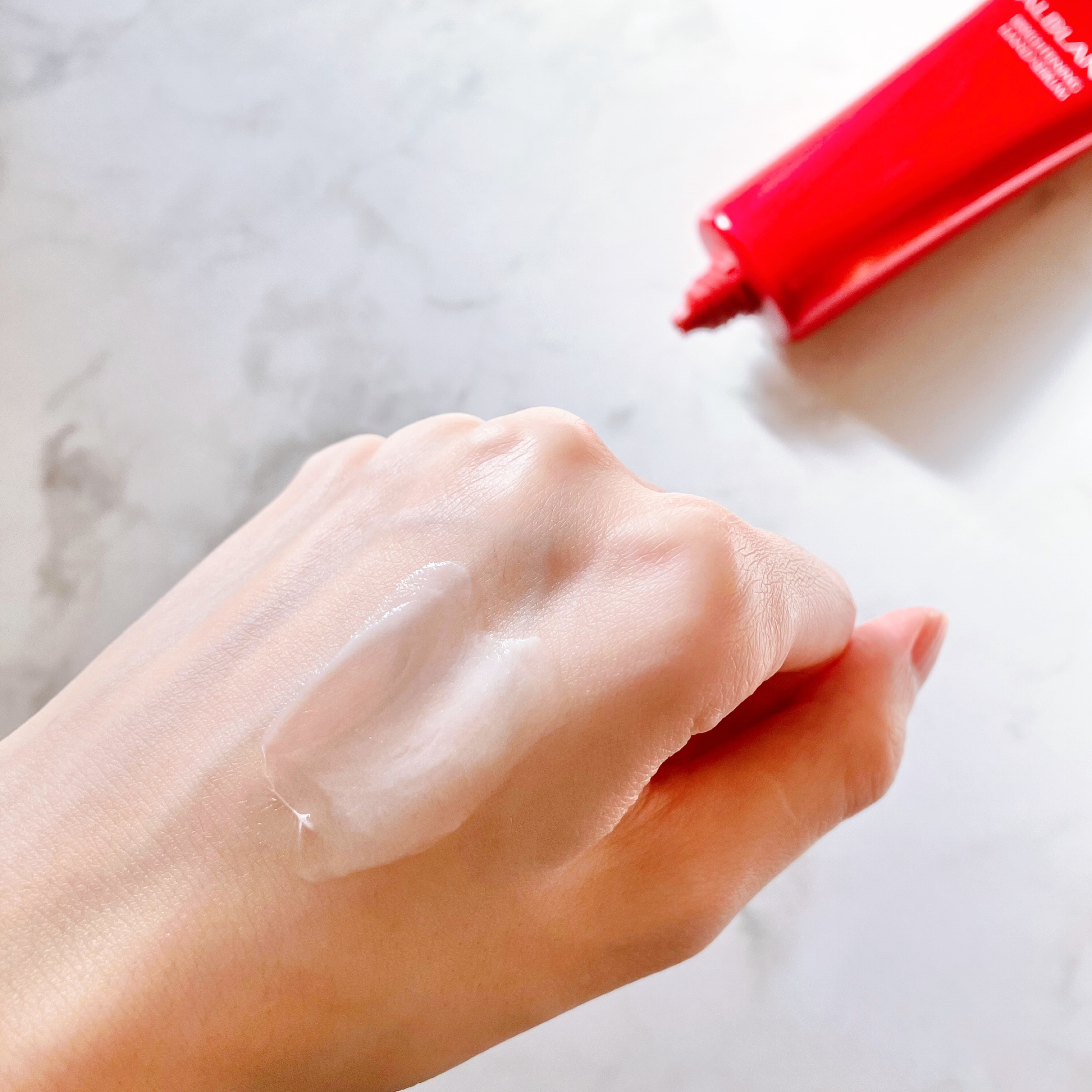 ブライトニングハンドセラム/ALBLANC/ハンドクリームを使ったクチコミ（3枚目）