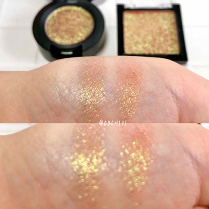 ダズルシャドウ/M・A・C/単色アイシャドウを使ったクチコミ(3枚目)