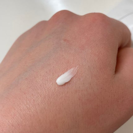 りんのクチコミ「numbuzin
2番 リアルセラミド保湿クリーム
メガ割期間中に結構流行ってて気になって買.....」(2枚目)