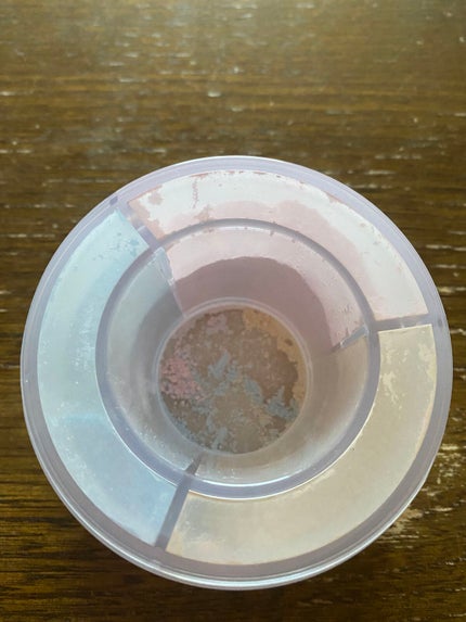 りんご飴 on LIPS 「MAKEUPFOREVER のHDスキンツイストライト です♪..」(4枚目)