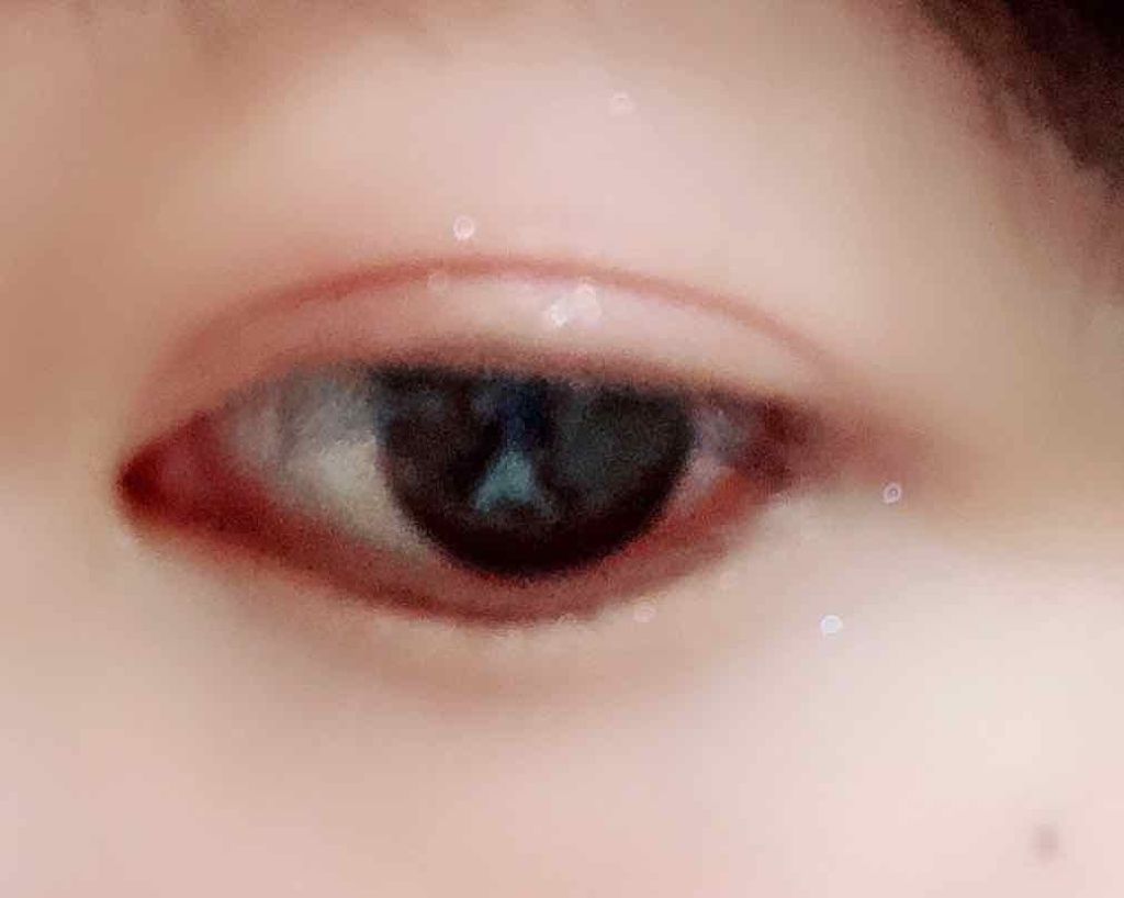 プリズム エアー シャドウ/CLIO/単色アイシャドウを使ったクチコミ（2枚目）