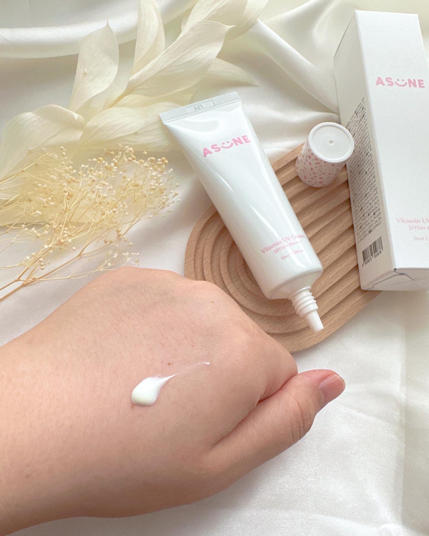 ビタミン UVクリーム/ASUNE /日焼け止めクリームを使ったクチコミ（2枚目）