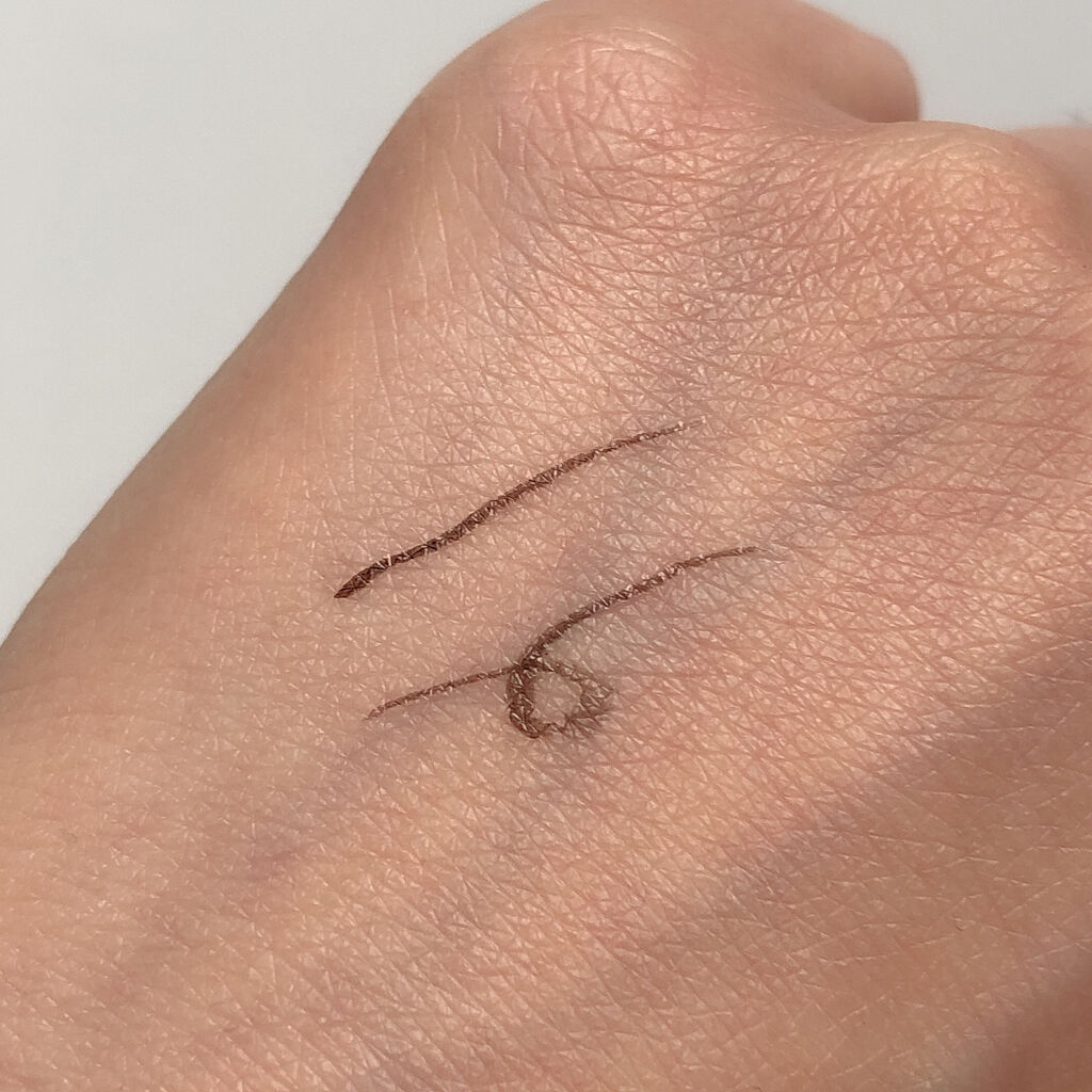 ウルトラファイン リキッドアイライナー Brown/PHYSICIANS FORMULA/リキッドアイライナーを使ったクチコミ（3枚目）