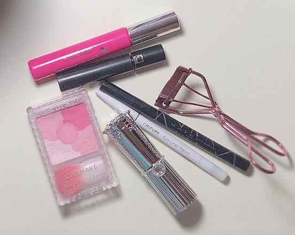 グロウフルールチークス/キャンメイク/パウダーチークを使ったクチコミ(1枚目)