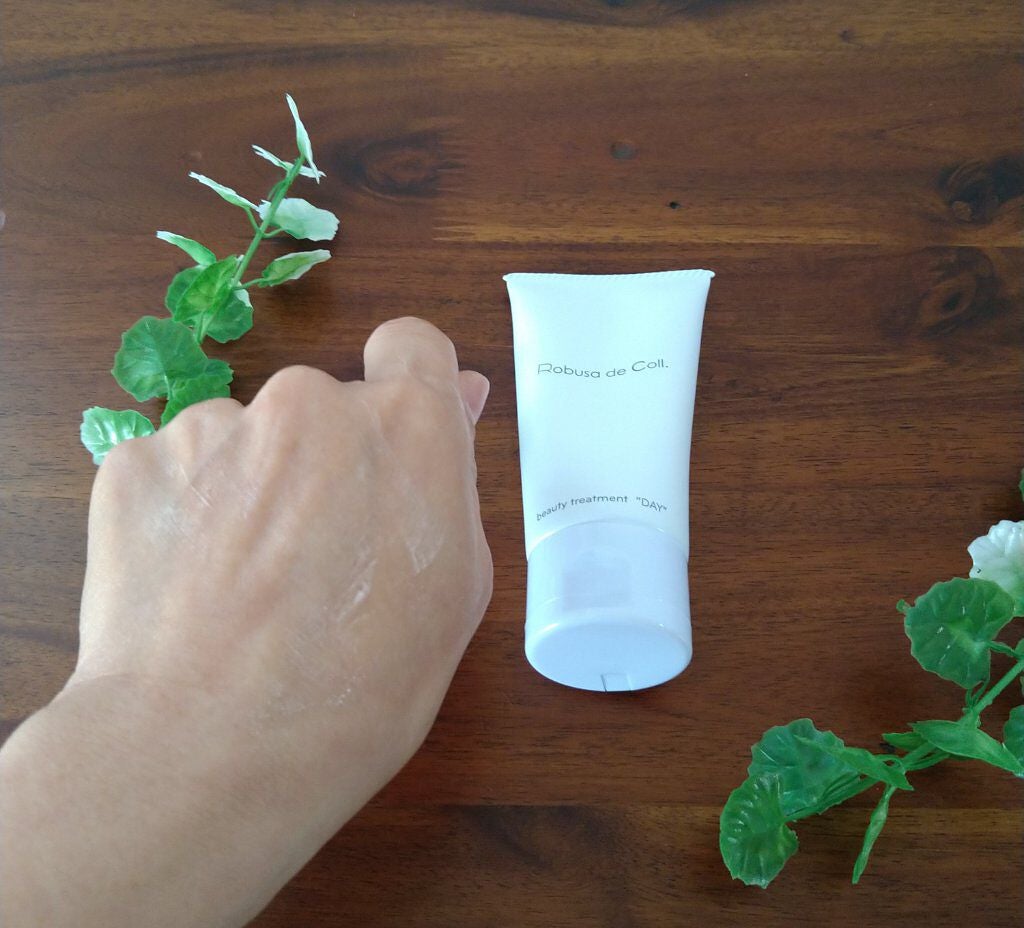 ロブサ・デ・コル デイケアクリーム/ロブサ・デ・コル/ハンドクリームを使ったクチコミ(2枚目)