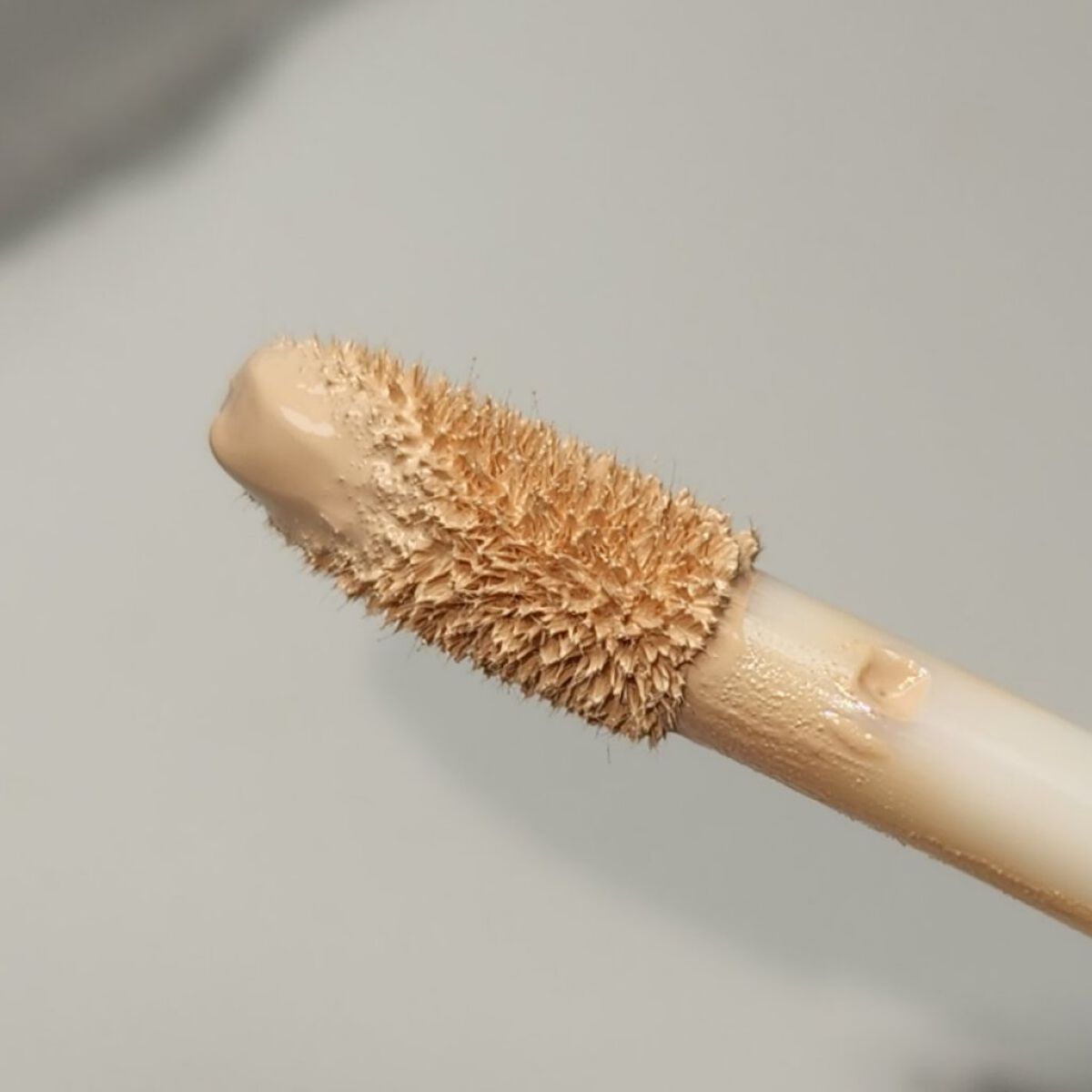 フィットミー コンシーラー 5/MAYBELLINE NEW YORK/リキッドコンシーラーを使ったクチコミ（2枚目）