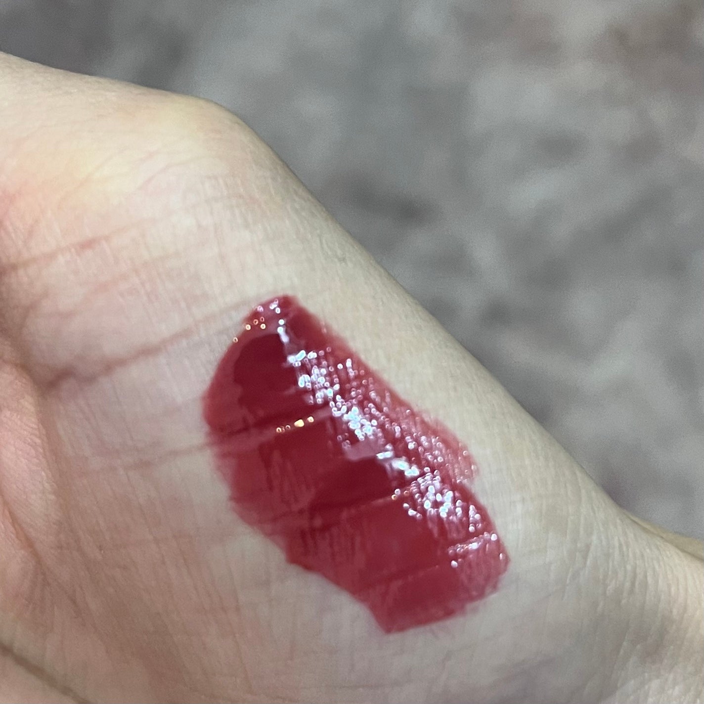 ジューシーラスティングティント/rom&nd/リップティントを使ったクチコミ(3枚目)