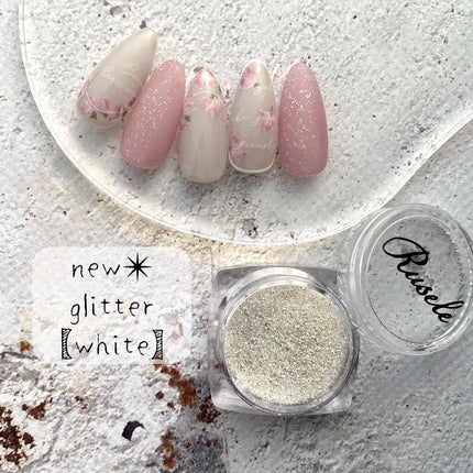 naomi on LIPS 「今月のテーマはスイートピーでした😌コンセレクトさんの筆を使っ..」(3枚目)