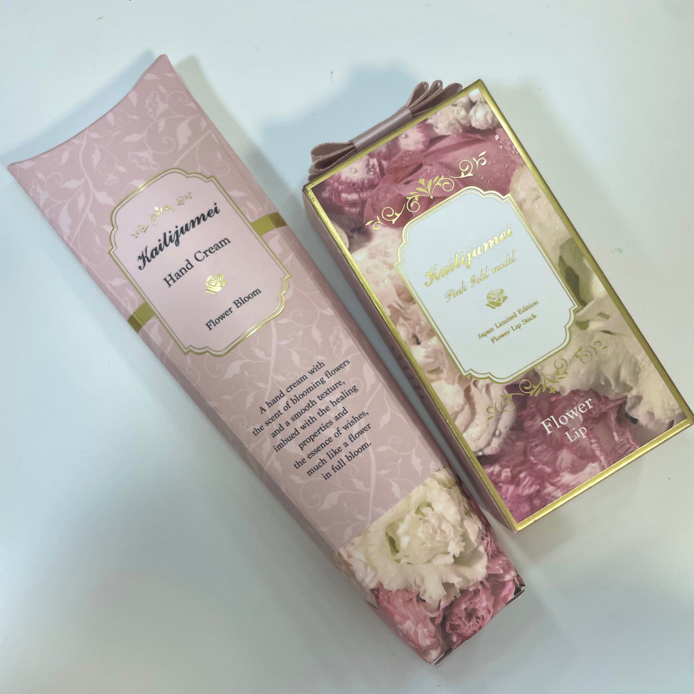 フラワーリップ 日本限定ピンクゴールドモデル/Kailijumei/口紅を使ったクチコミ(2枚目)