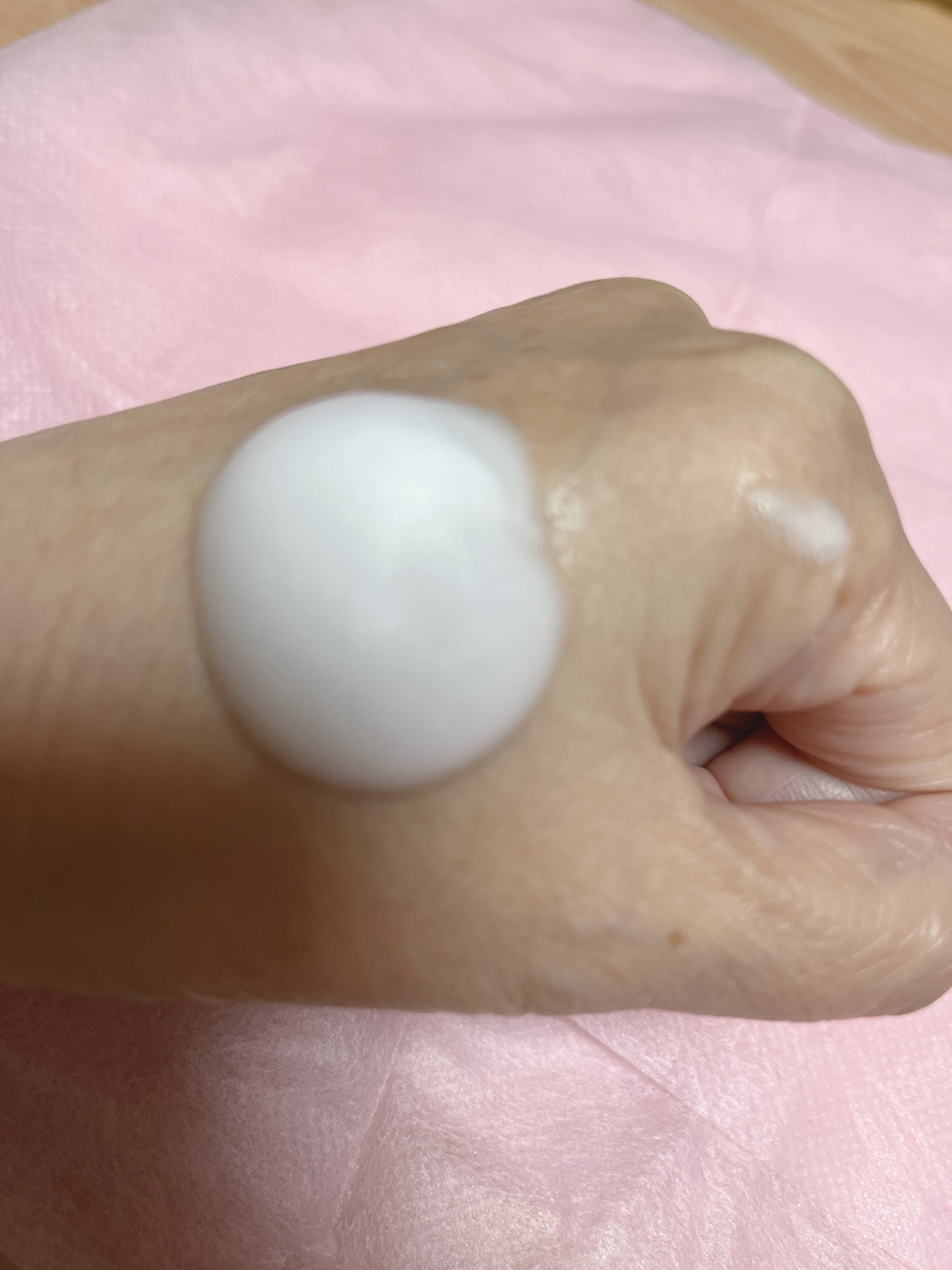 ビューティーモイスチャー 泡ボディウォッシュ つややか/ダヴ/ボディソープを使ったクチコミ（1枚目）