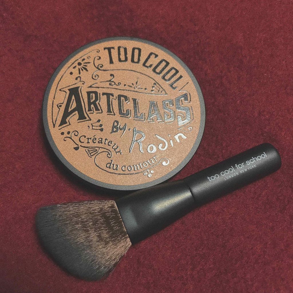 e on LIPS 「toocoolforschoolアートクラスバイロダンほんとに..」(1枚目)