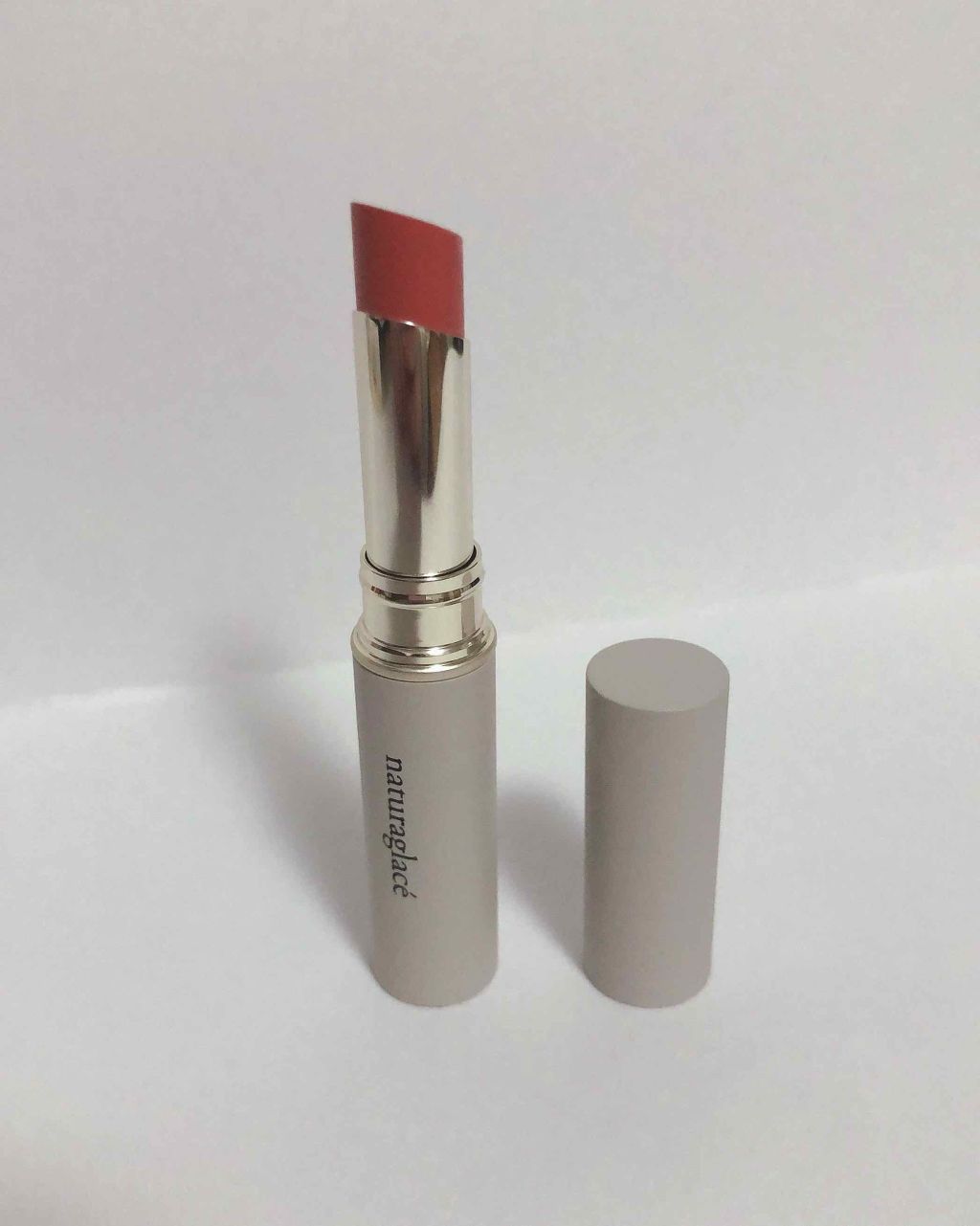 ルージュ モイスト/ナチュラグラッセ/口紅を使ったクチコミ(2枚目)