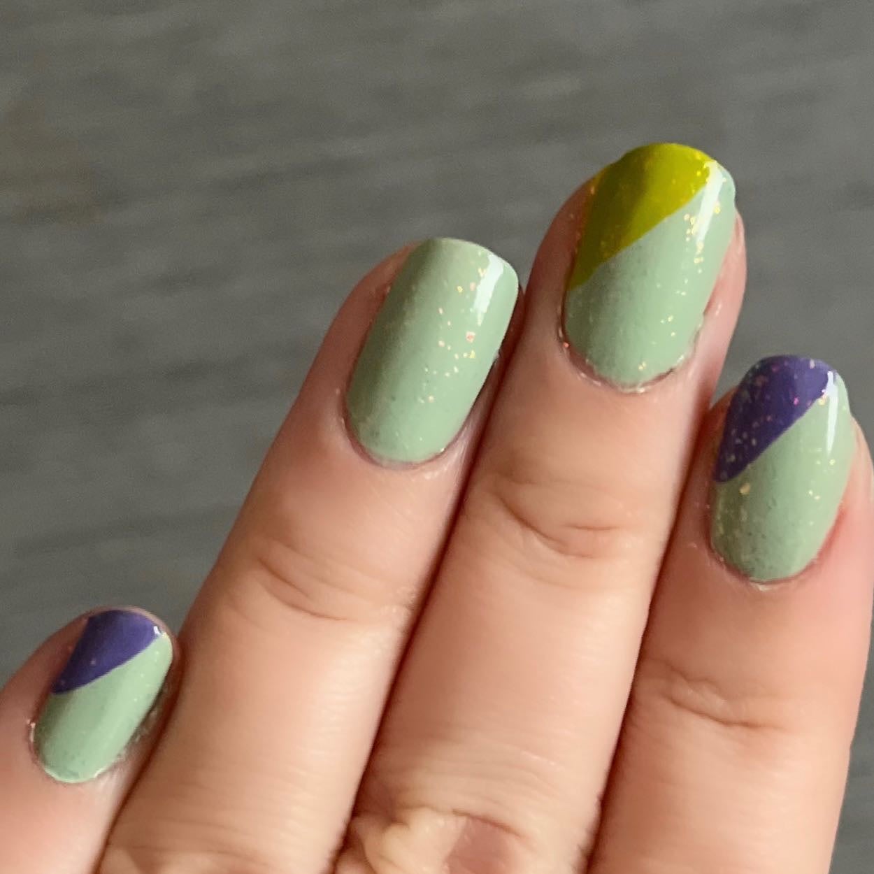 ジェルフィニッシュ ネイルカラー/サリーハンセン/マニキュアを使ったクチコミ(9枚目)