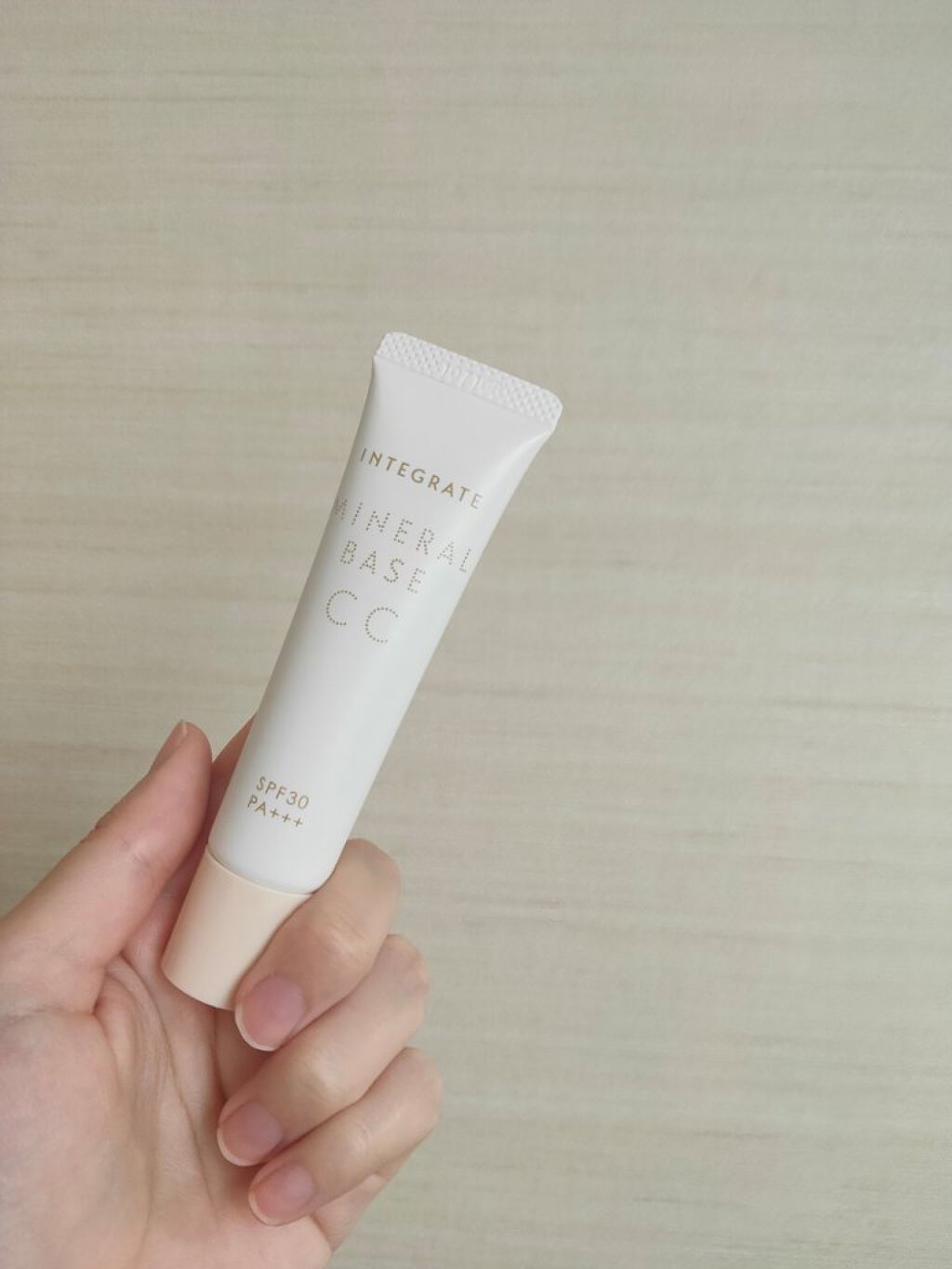 ミネラルベース CC/インテグレート/CCクリームを使ったクチコミ(1枚目)
