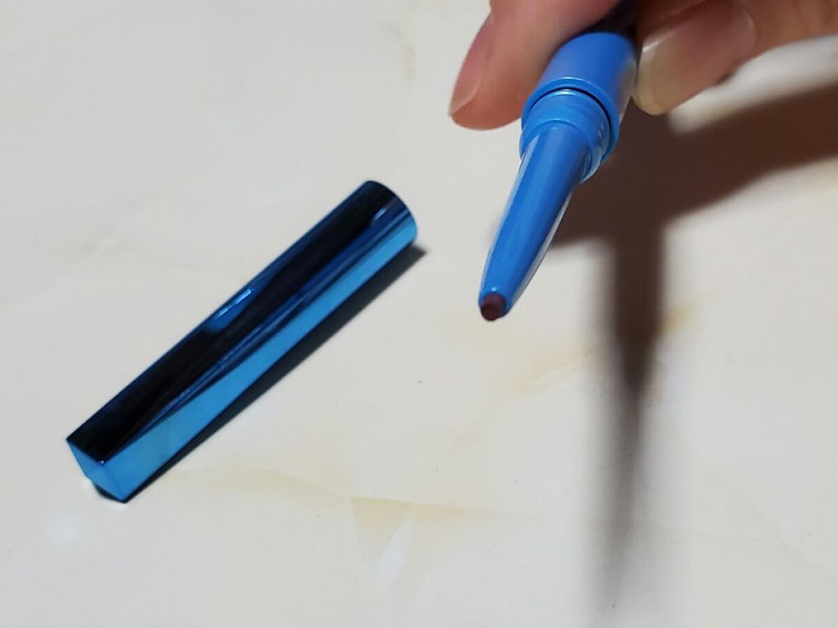 「密着アイライナー」極細クリームペンシル/デジャヴュ/ペンシルアイライナーを使ったクチコミ（2枚目）