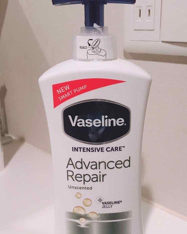 Vaseline
advanced repair ボディローション

これめちゃくちゃいいです！
こちらもCOSTCOで3本セットを購入
乾燥するこの季節に子供と共に毎日全身に塗りたくってます！
コスパ