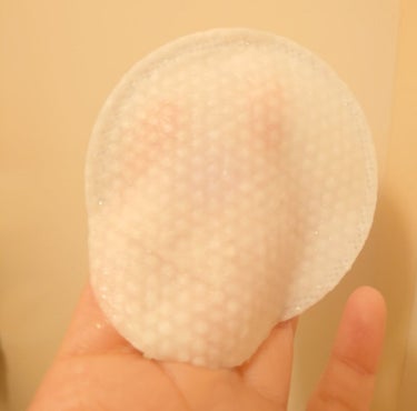 my skin solus CERAPYome Moist Bubble Cleansing Padのクチコミ「一回分をサンプルとしていただきました。
袋から出してふき取れば、クレンジングと洗顔が完了すると.....」（2枚目）
