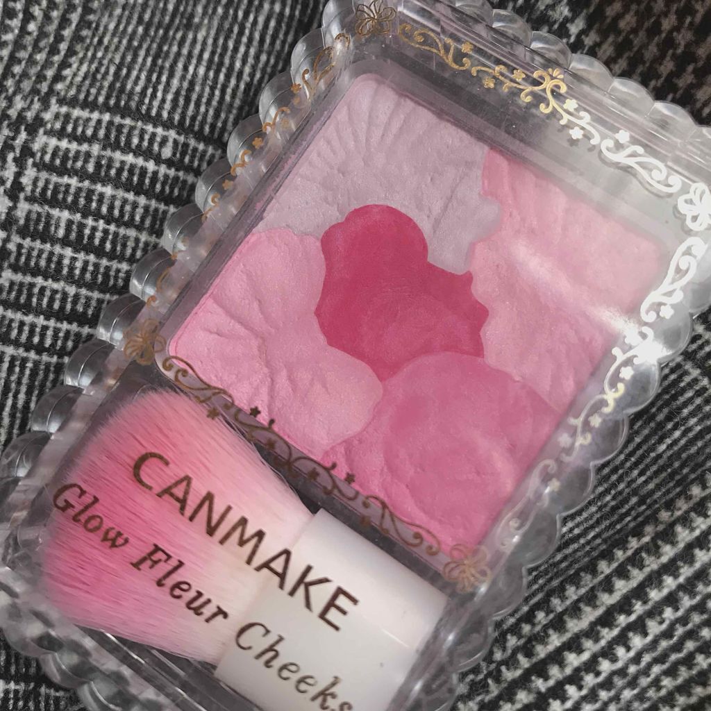 グロウフルールチークス/キャンメイク/パウダーチークを使ったクチコミ（1枚目）