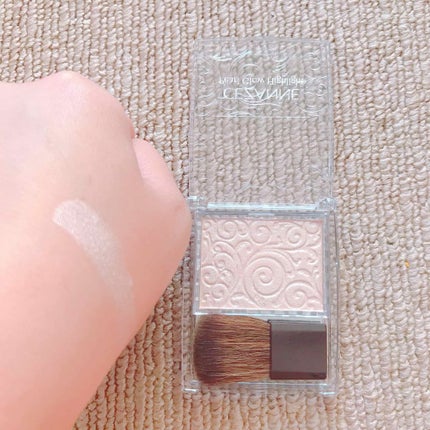 パールグロウハイライト/CEZANNE/パウダーハイライトを使ったクチコミ(2枚目)