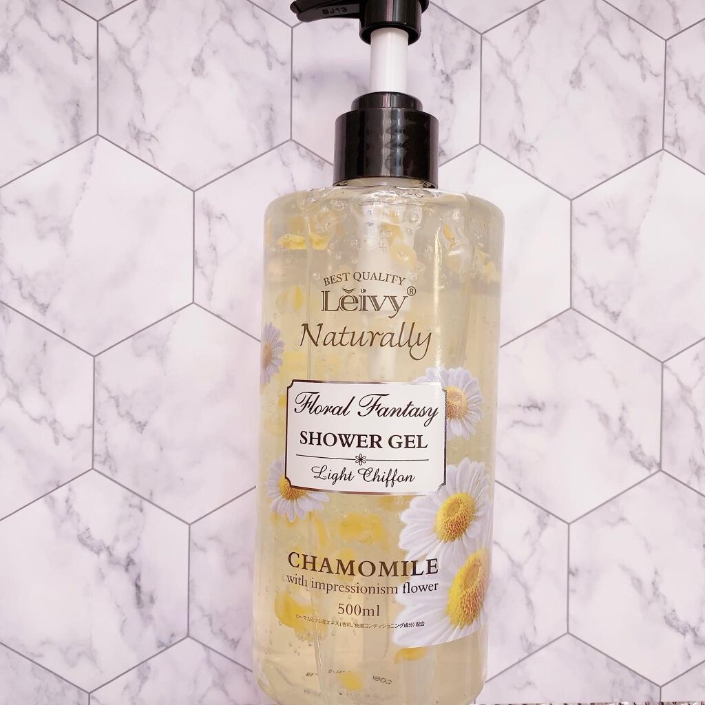 レイヴィー ファンタジーボディーシャンプー カモミール/Leivy/ボディソープを使ったクチコミ（2枚目）