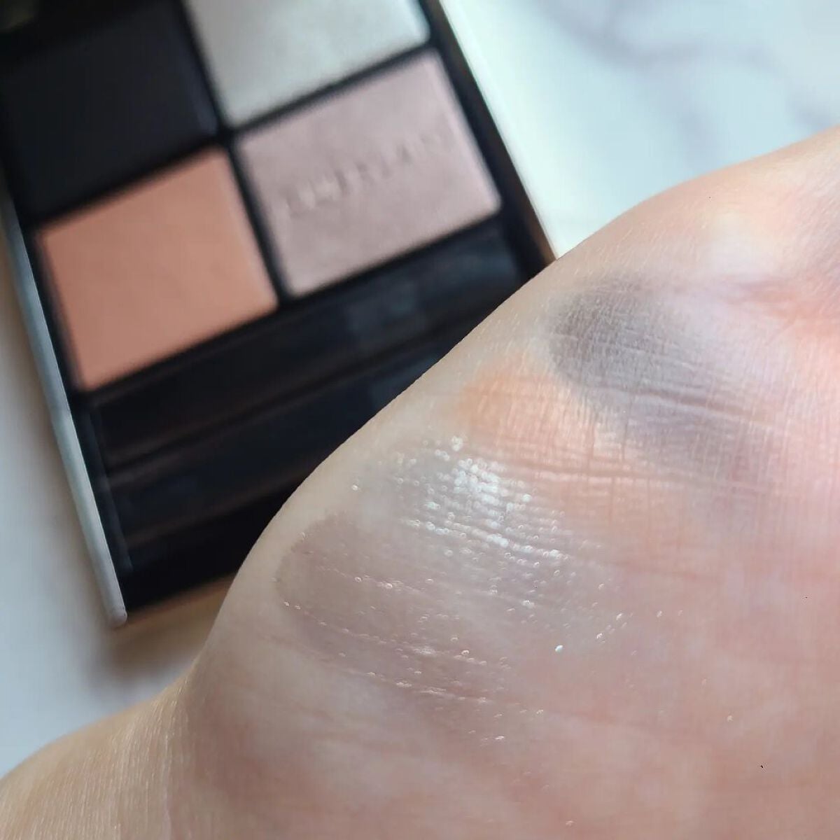 オンブル ジェ/GUERLAIN/アイシャドウパレットを使ったクチコミ(2枚目)