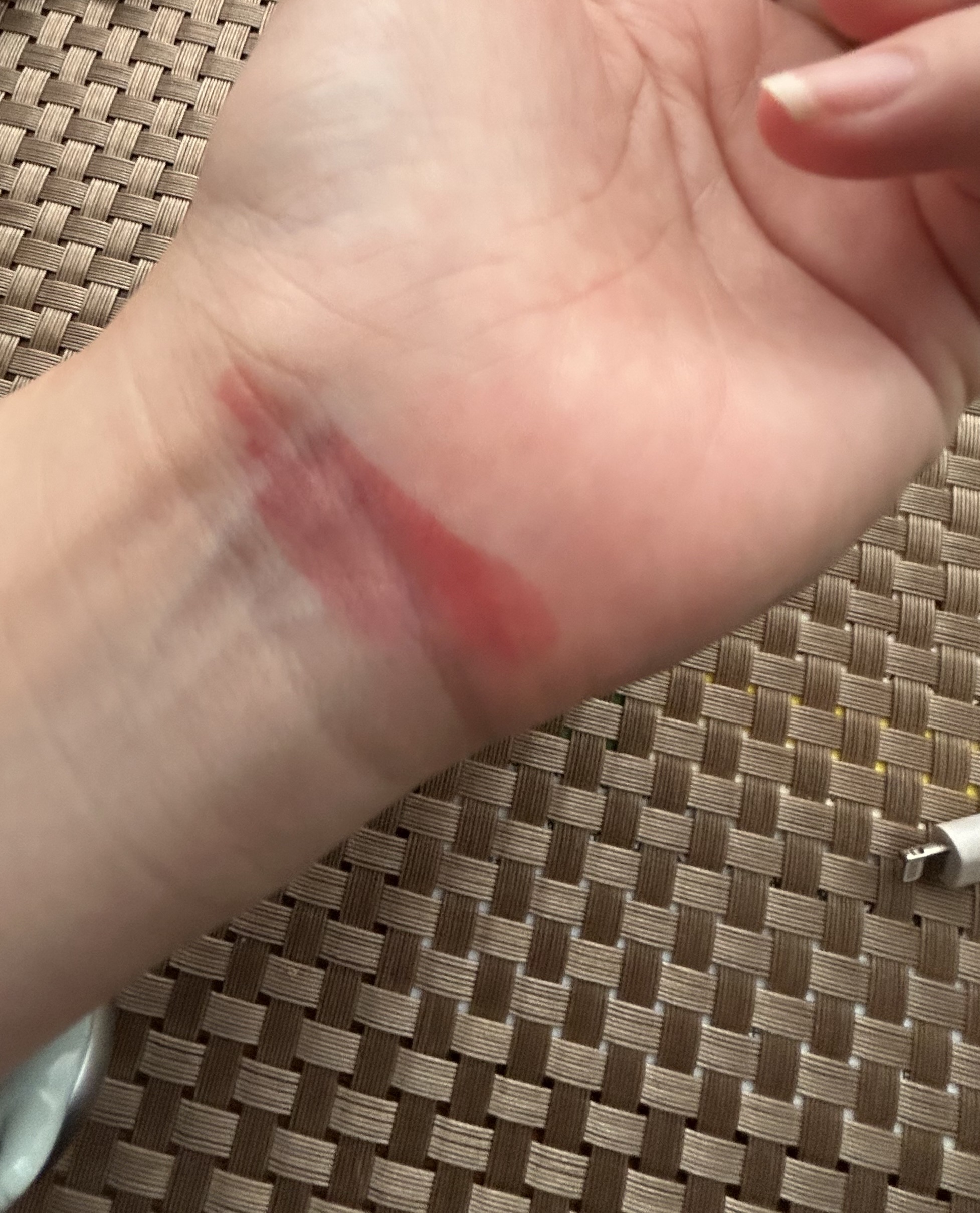 ステイインウォーターティント/Flynn/リップティントを使ったクチコミ（3枚目）