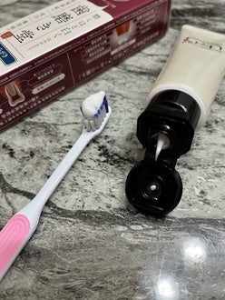 歯磨き堂 薬用ホワイトニングペースト プレミアム/歯磨き堂/歯磨き粉を使ったクチコミ(4枚目)