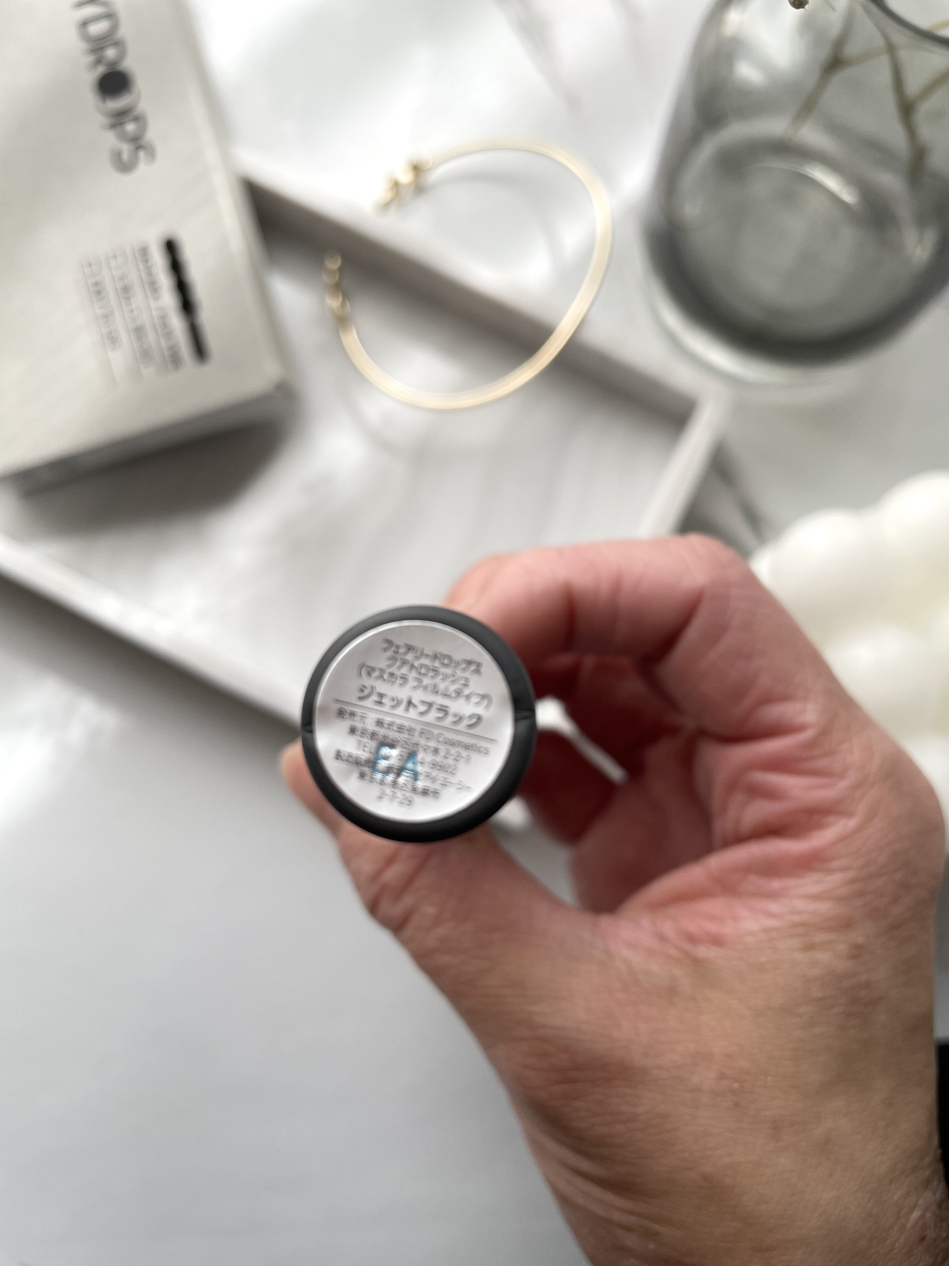 フェアリードロップス クアトロラッシュ（マスカラ フィルムタイプ） JET BLACK/FAIRYDROPS/マスカラを使ったクチコミ（3枚目）