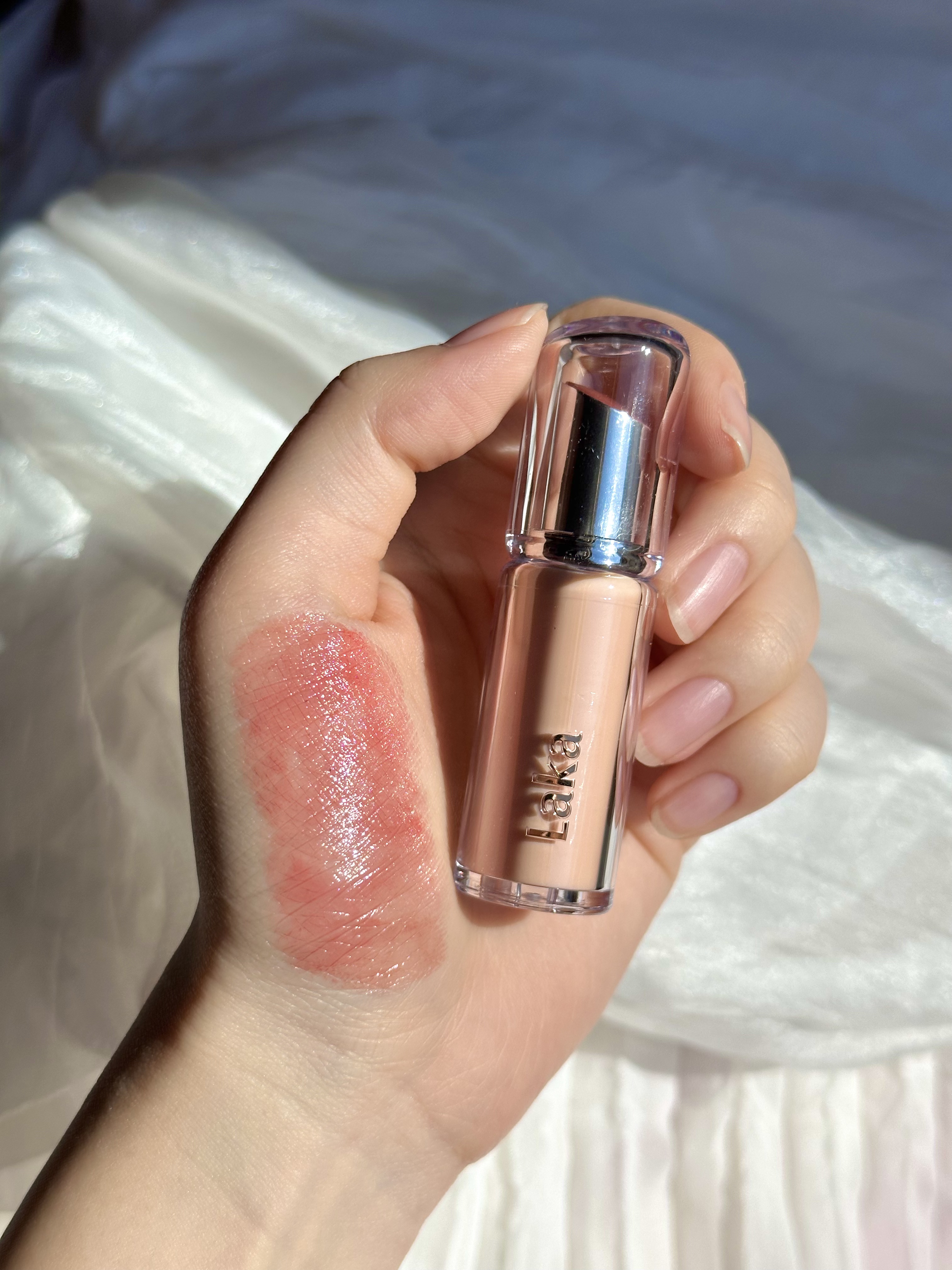 ボンディンググロウリップスティック/Laka/口紅を使ったクチコミ（3枚目）