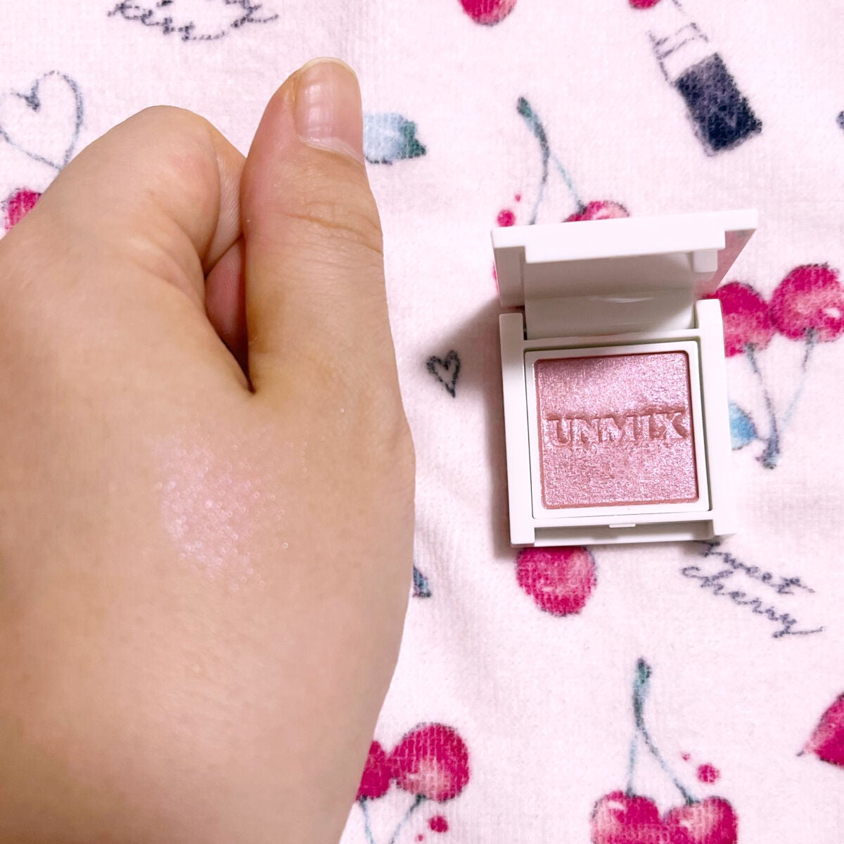 アイリッドニュアンス/UNMIX/単色アイシャドウを使ったクチコミ(2枚目)