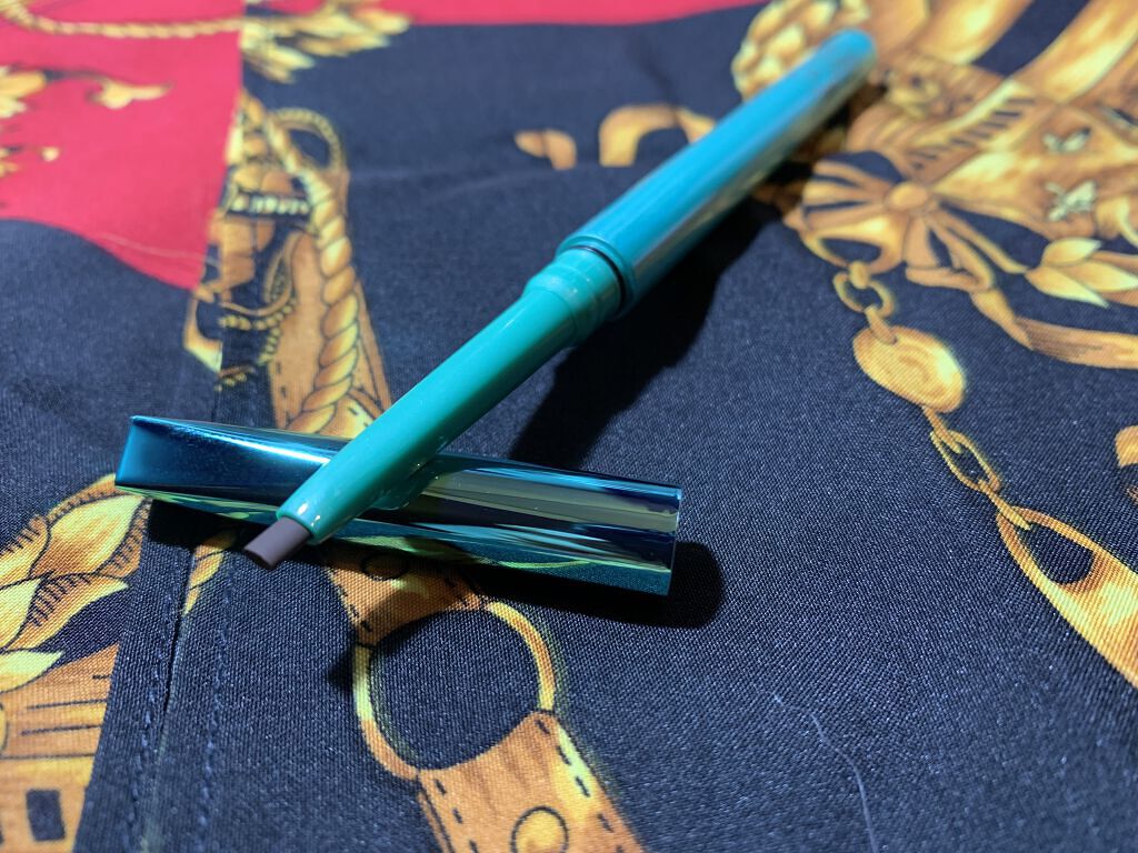 「密着アイライナー」クリームペンシル/デジャヴュ/ペンシルアイライナーを使ったクチコミ（2枚目）