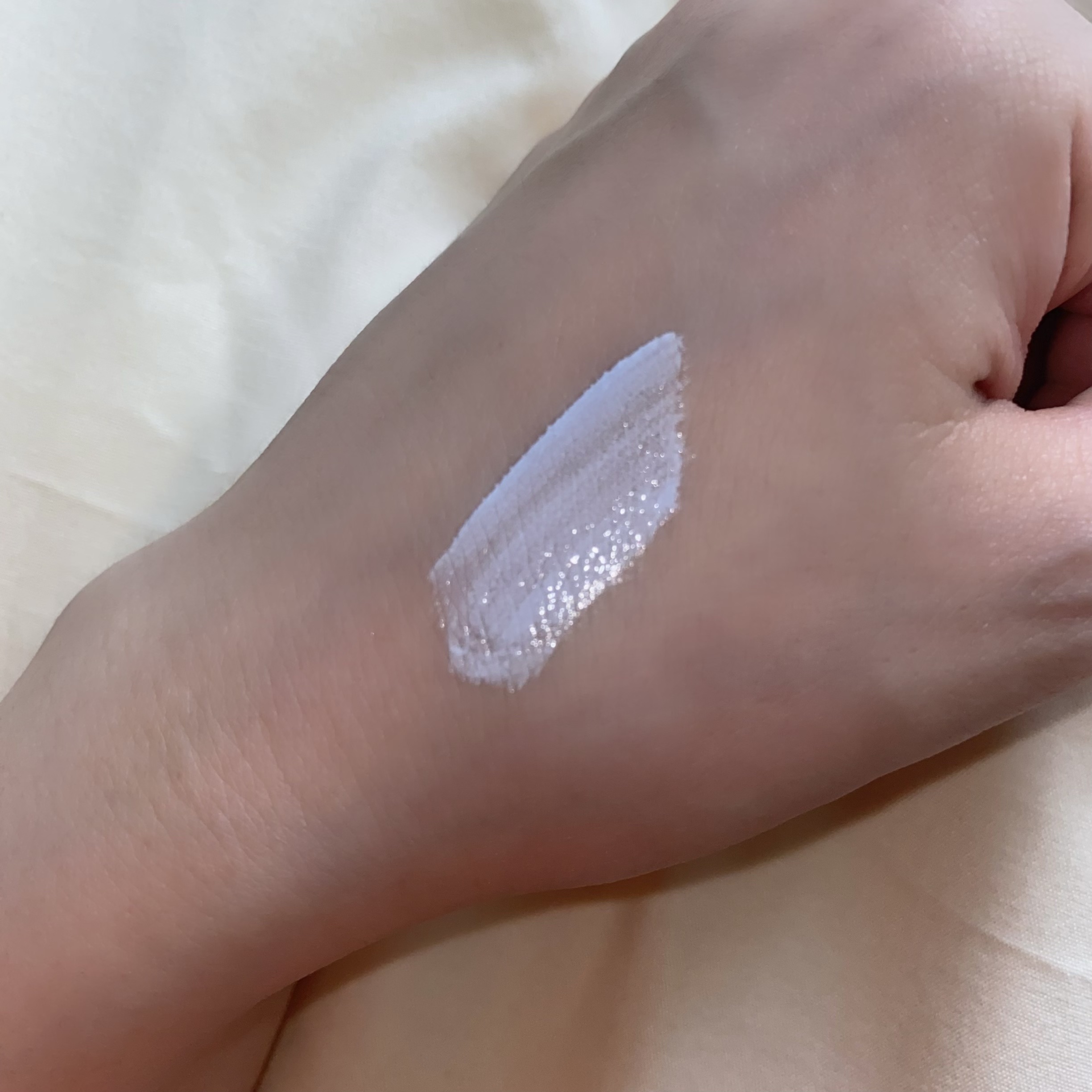 プリズム・リーブル・スキンケアリング・コレクター/GIVENCHY/化粧下地を使ったクチコミ（2枚目）