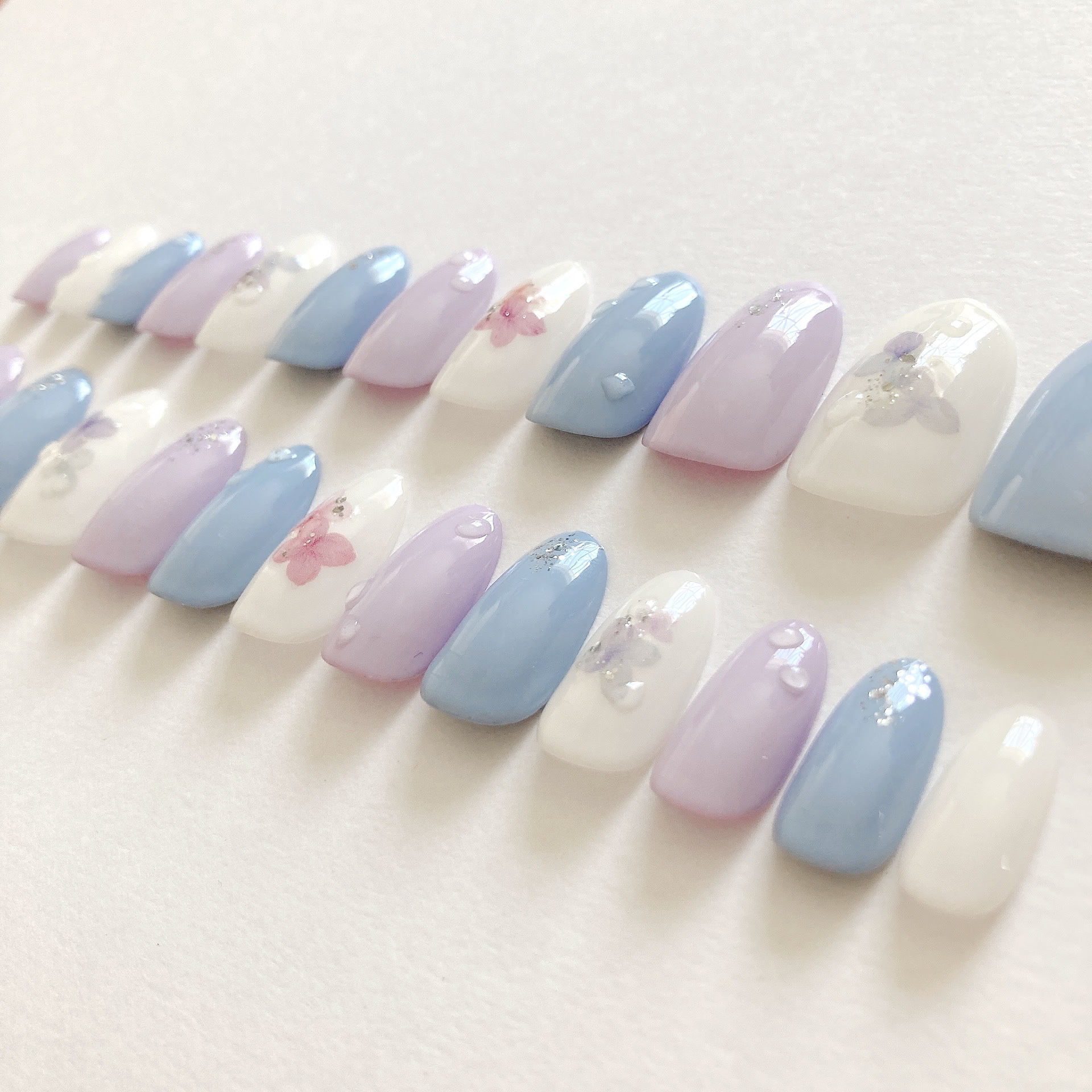 Somptueux(ソンプチュー) ネイルポリッシュ ST-NP-42/DAISO/マニキュアを使ったクチコミ（2枚目）