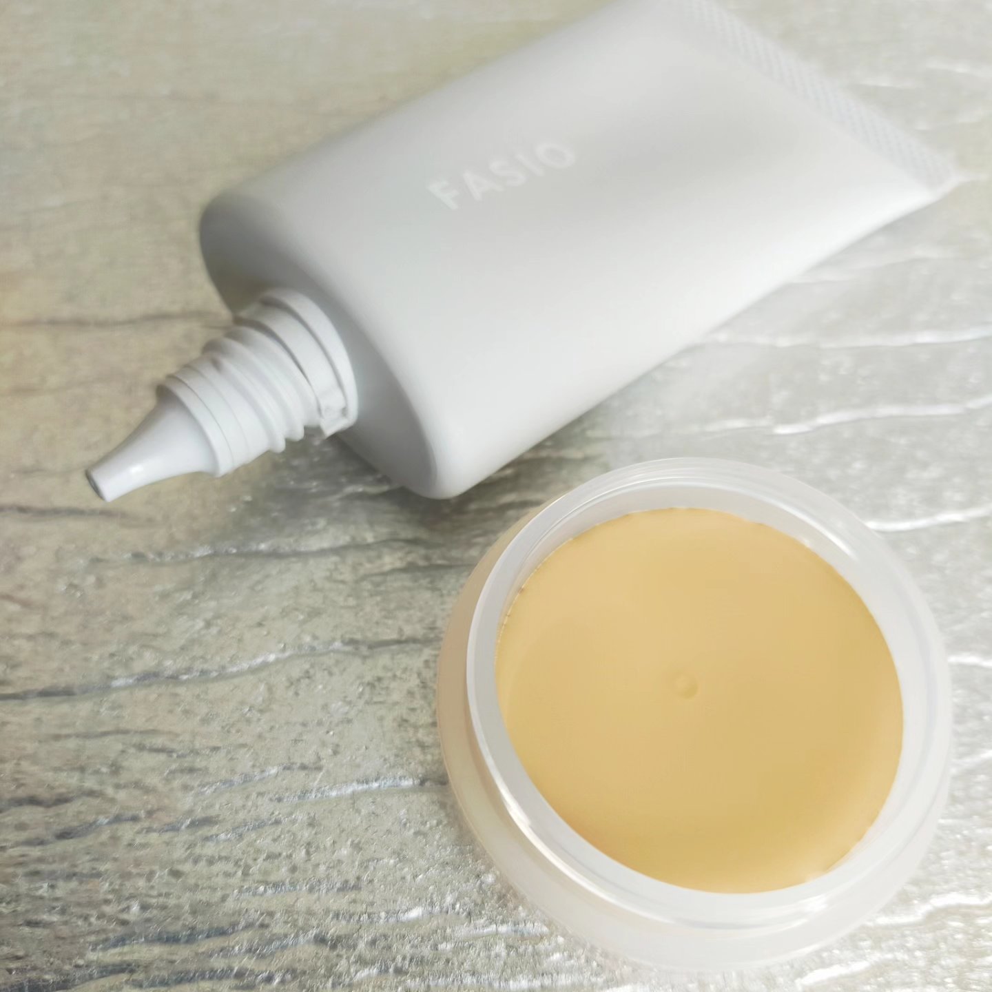 エアリーステイ BB ティント UV/FASIO/BBクリームを使ったクチコミ（3枚目）