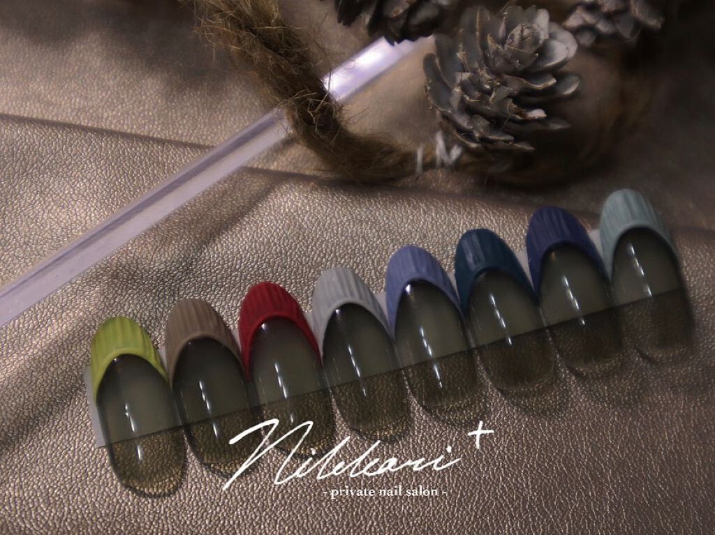 𝐍𝐚𝐢𝐥𝐢𝐬𝐭🦋𝐭𝐨-𝐦𝐚, on LIPS 「(Instagramより)...ニットジェルに新しいカラーが登..」(2枚目)