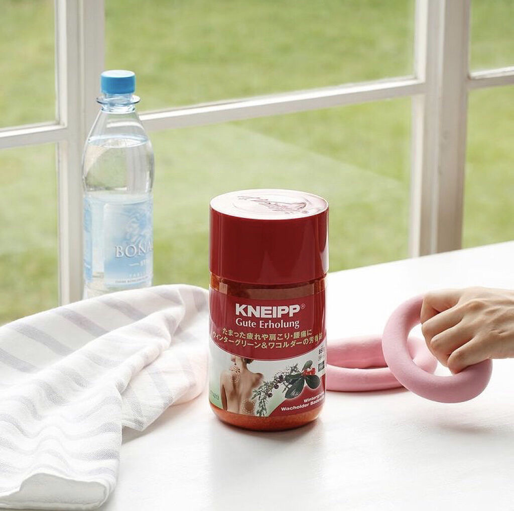 クナイプ グーテエアホールング バスソルト ウィンターグリーン&ワコルダーの香り/クナイプ/無機塩系入浴剤を使ったクチコミ（1枚目）