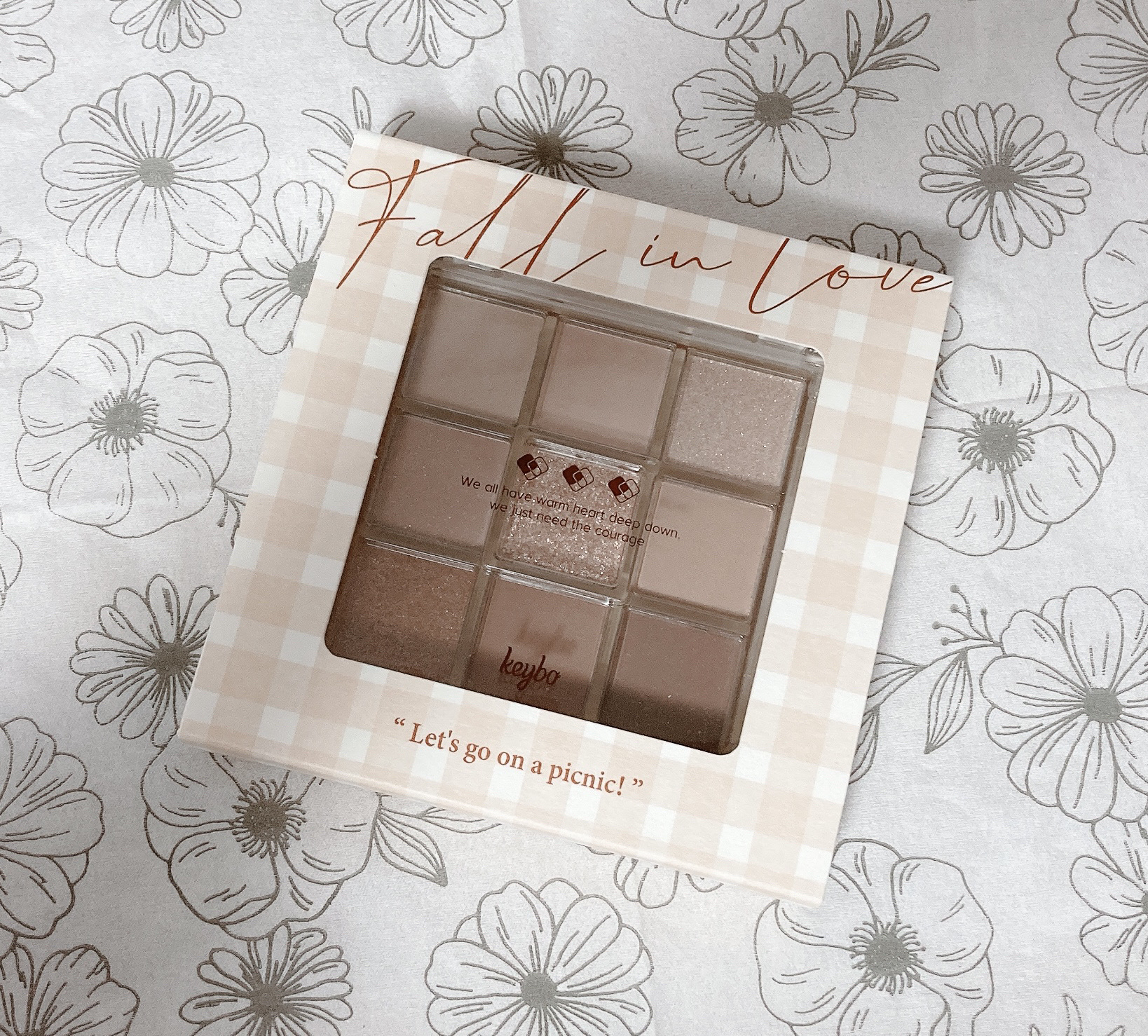 KEYBO FALL IN LOVE SHADOW PALETTE/keybo/アイシャドウパレットを使ったクチコミ（1枚目）