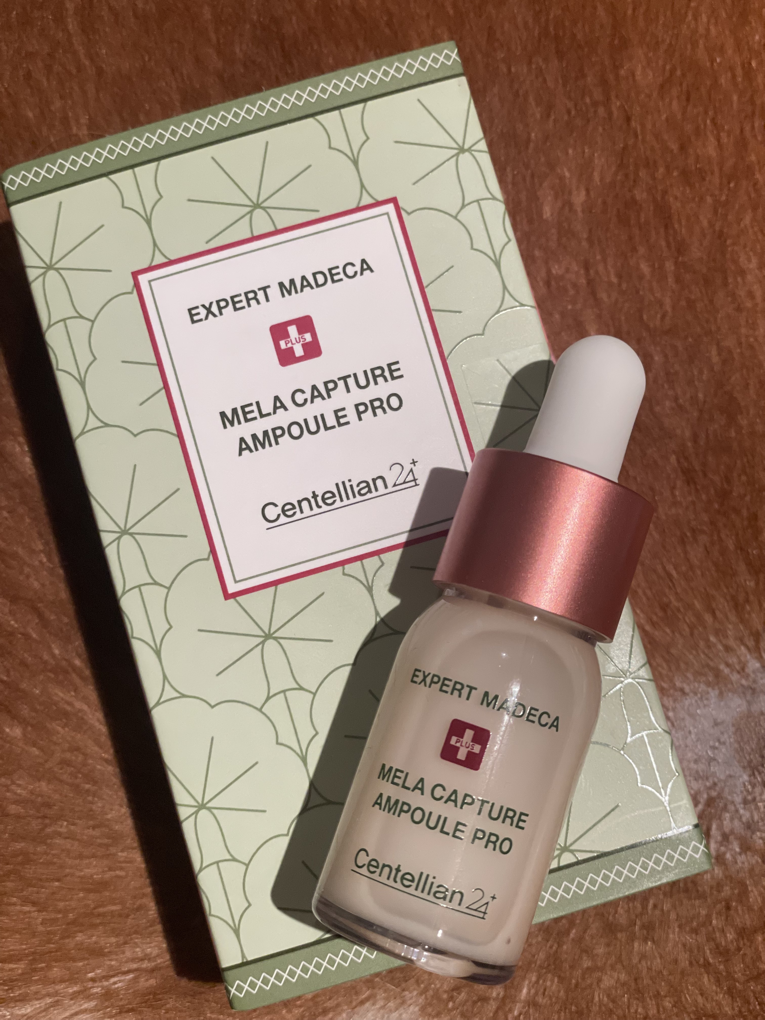 Mela Capture Ampoule/センテリアン24/美容液を使ったクチコミ（1枚目）