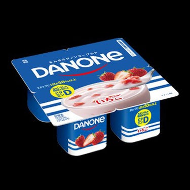 DANONE ダノンヨーグルトいちごのクチコミ「ダノンヨーグルトいちご

１週間に 一度は 絶対 購入
プレーン ヨ-グルト  ( 無糖 ) .....」（2枚目）