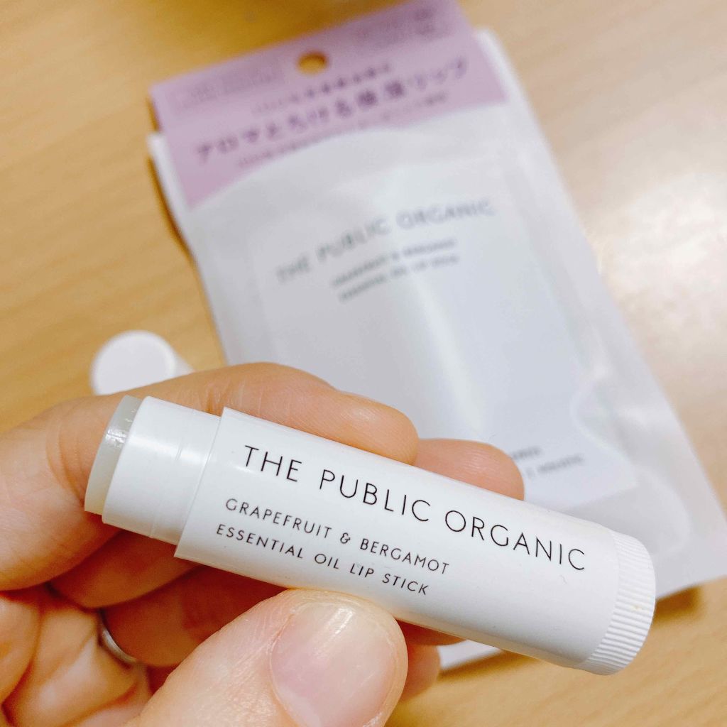 オーガニック認証 精油リップスティック スーパーポジティブ ライズ/THE PUBLIC ORGANIC/リップクリームを使ったクチコミ（1枚目）