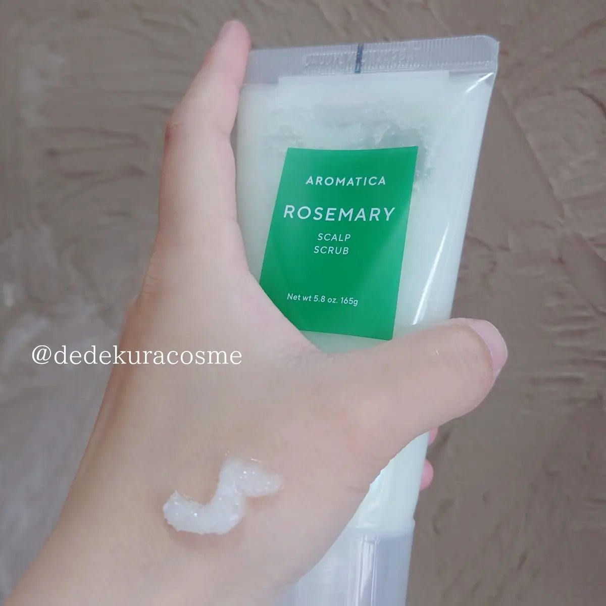 ローズマリー スカルプ スクラブ/AROMATICA/ヘッドスクラブを使ったクチコミ（2枚目）