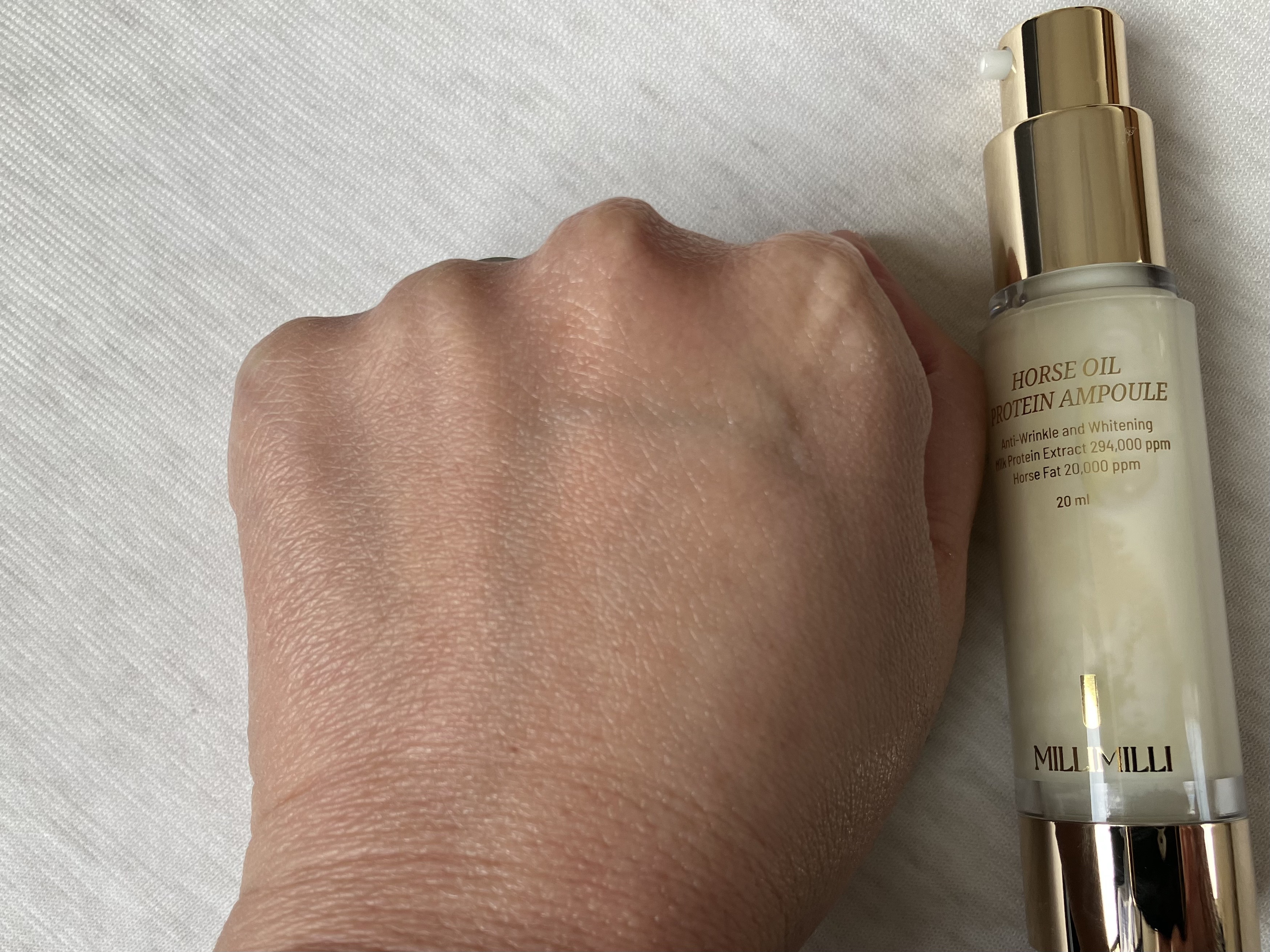 馬油タンパク質アンプル/MILLIMILLI/美容液を使ったクチコミ（3枚目）
