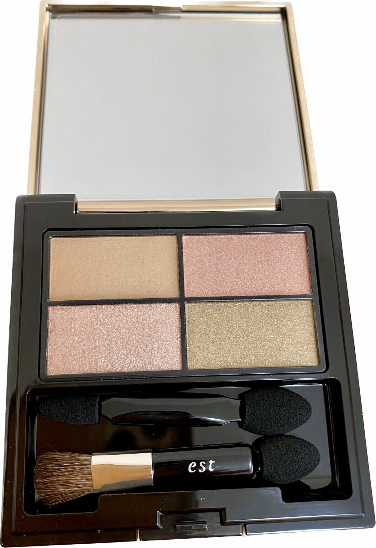 デイライト タッチ アイシャドウ /est/アイシャドウパレットを使ったクチコミ(1枚目)